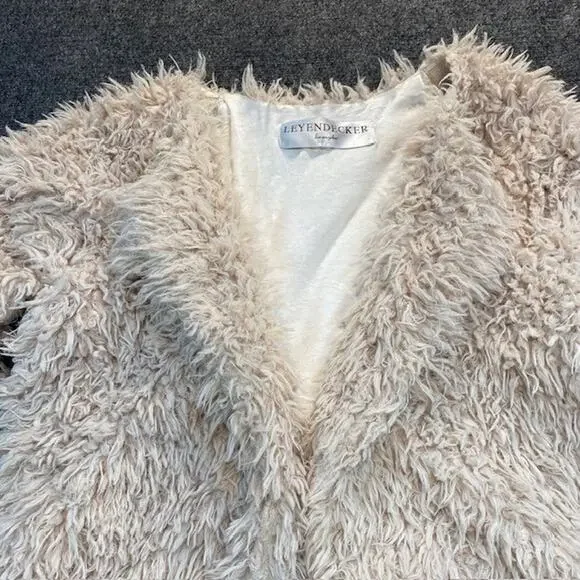 Leyendecker Los Angeles Women Medium Boom Faux Fur Marabou Jacket Ecru Festival